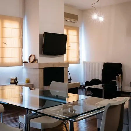 Apartment Comfort Next To Fortress Of Palamidi Nafplio